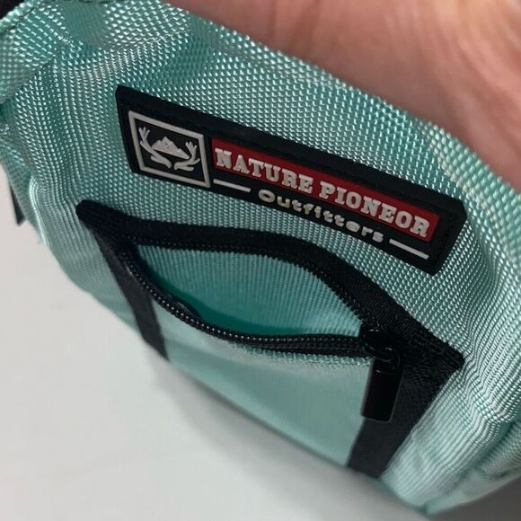 NATURE PIONEOR Green Neoprene Insulated Water Bottle Carrying Holder - Picture 5 of 5